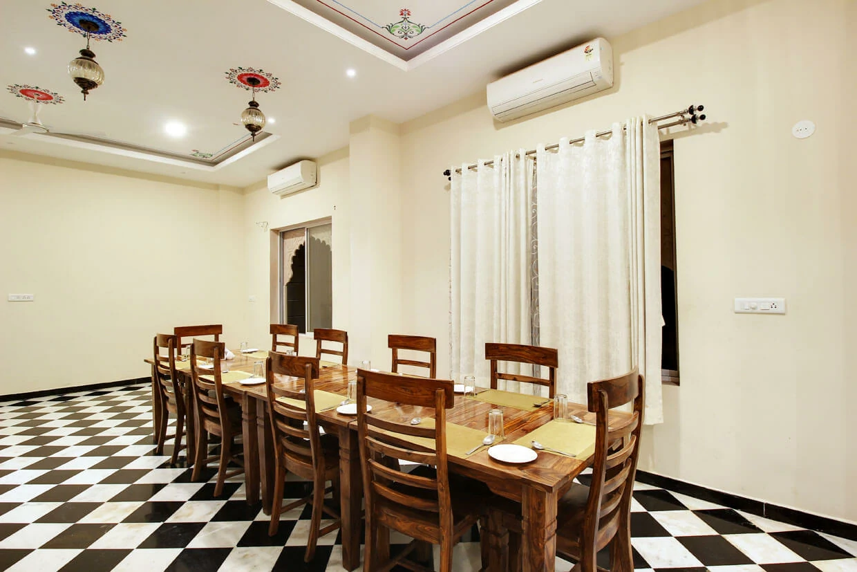 Vegetarian Restaurant